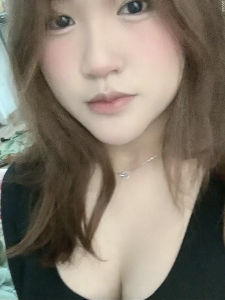 E9918E28-68F7-47C8-8E3A-D911D602CE74.jpeg
