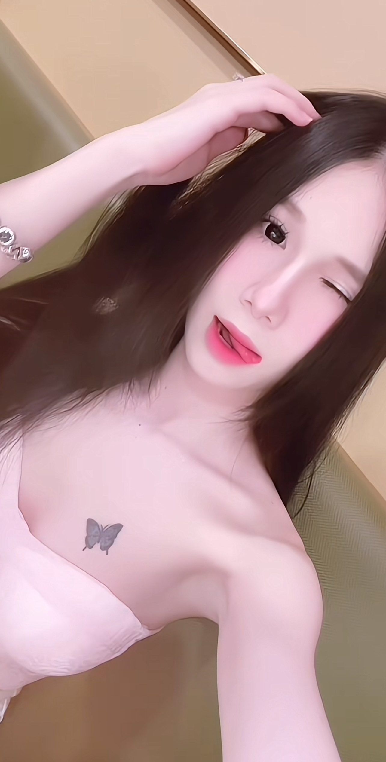 409710