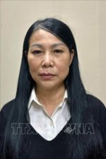 vna_potal_khai_tru_ra_khoi_dang_doi_voi_dong_chi_hoang_thi_thuy_lan_stand.jpeg